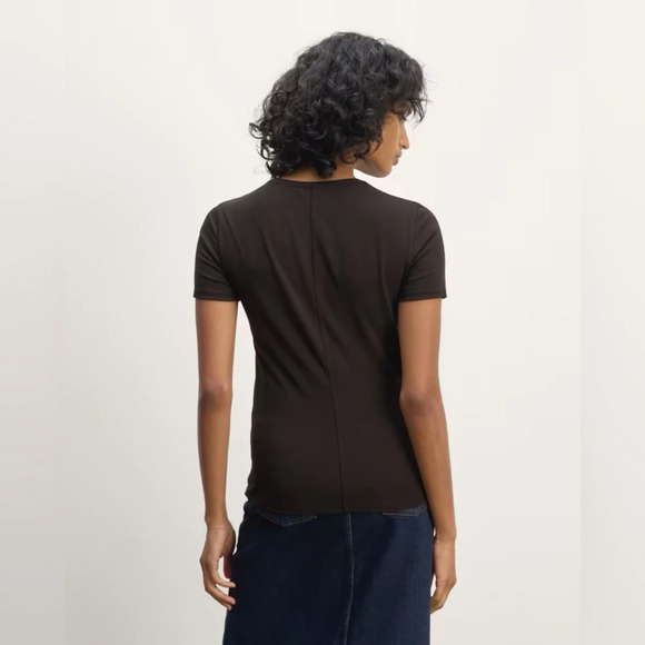Everlane The Form Tee - Picture 4 of 4